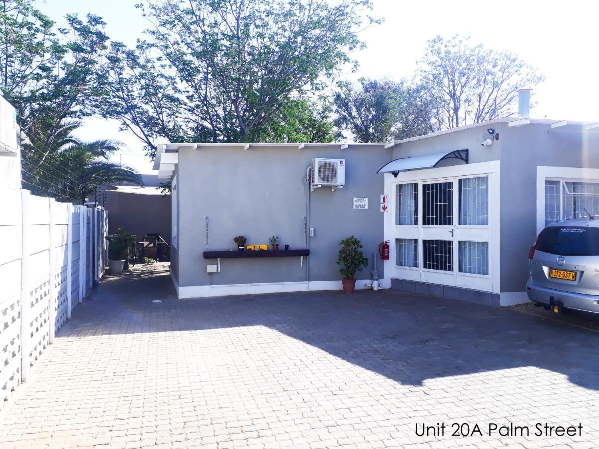 Bateleur Self Catering Cc Apartment Windhoek Luaran gambar