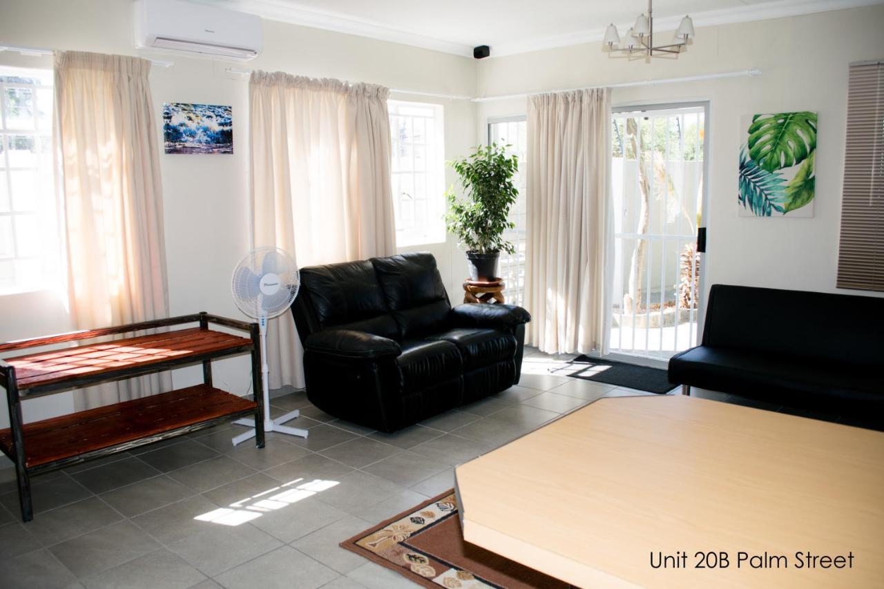 Bateleur Self Catering Cc Apartment Windhoek Luaran gambar
