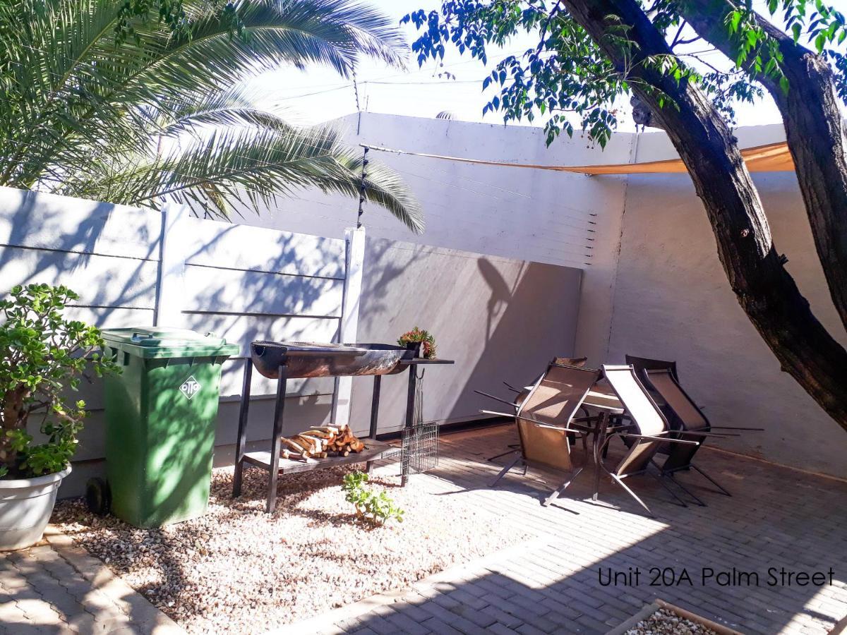 Bateleur Self Catering Cc Apartment Windhoek Luaran gambar